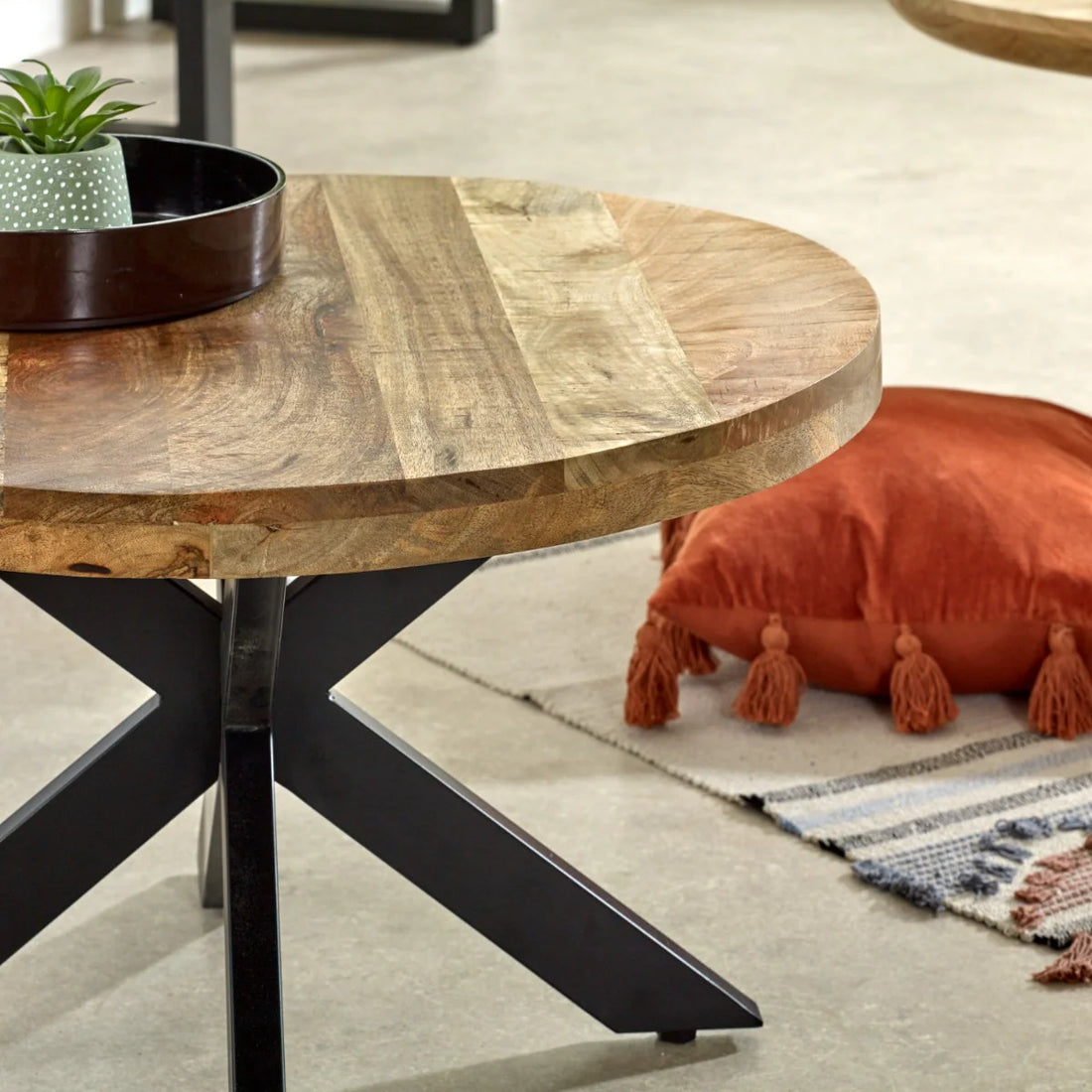 Surrey Solid Wood Coffee Table with Metal Spider Legs – Industrial Rustic Centre Table